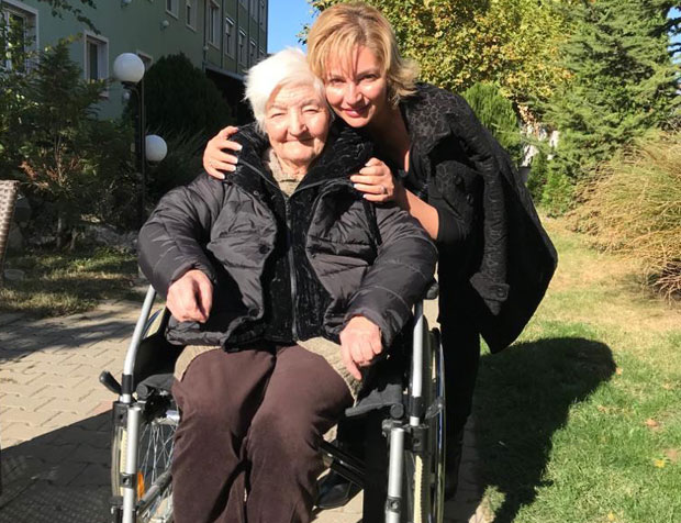 „Нису ми дали ни да је чујем, отишла је потпуно сама и без поздрава“: Српкиња из Валенсије остала је без мајке у Дому за старе код Ниша